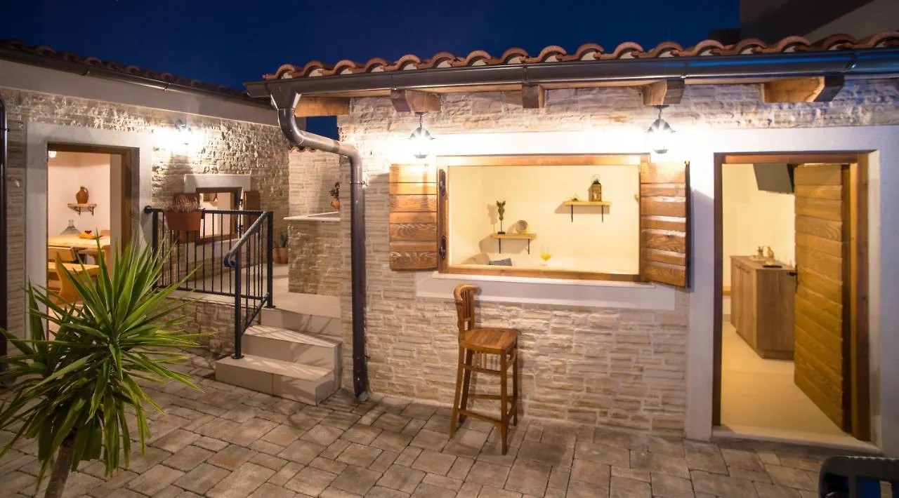 Holiday Home - Balde Pristeg 0*,  Croatia