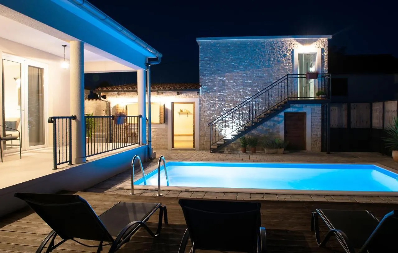 Holiday Home - Balde Pristeg Croatia